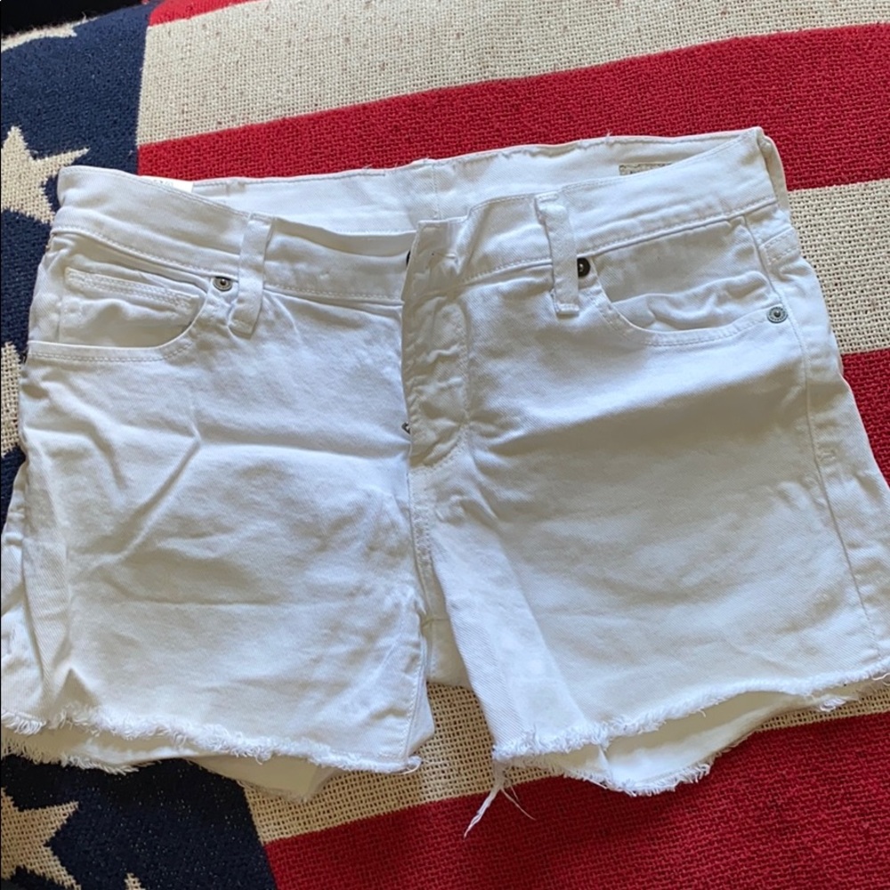 women’s denim booty shorts